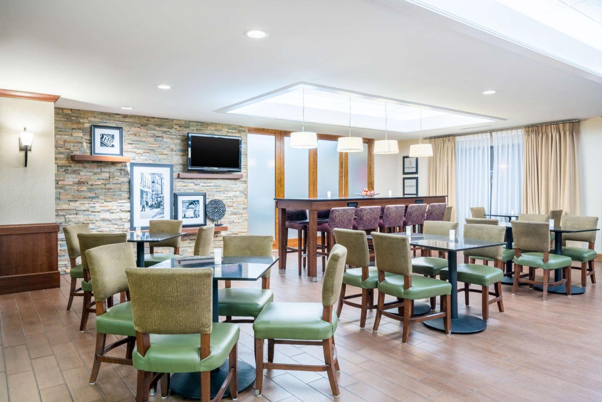 Hampton Inn Frostburg Esterno foto