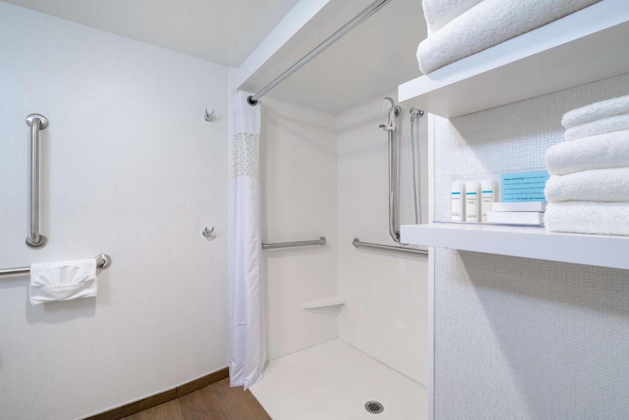 Hampton Inn Frostburg Esterno foto
