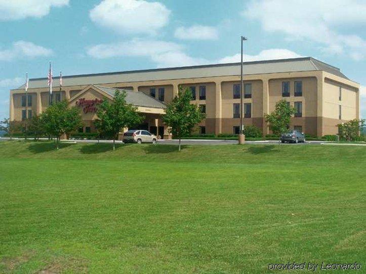 Hampton Inn Frostburg Esterno foto