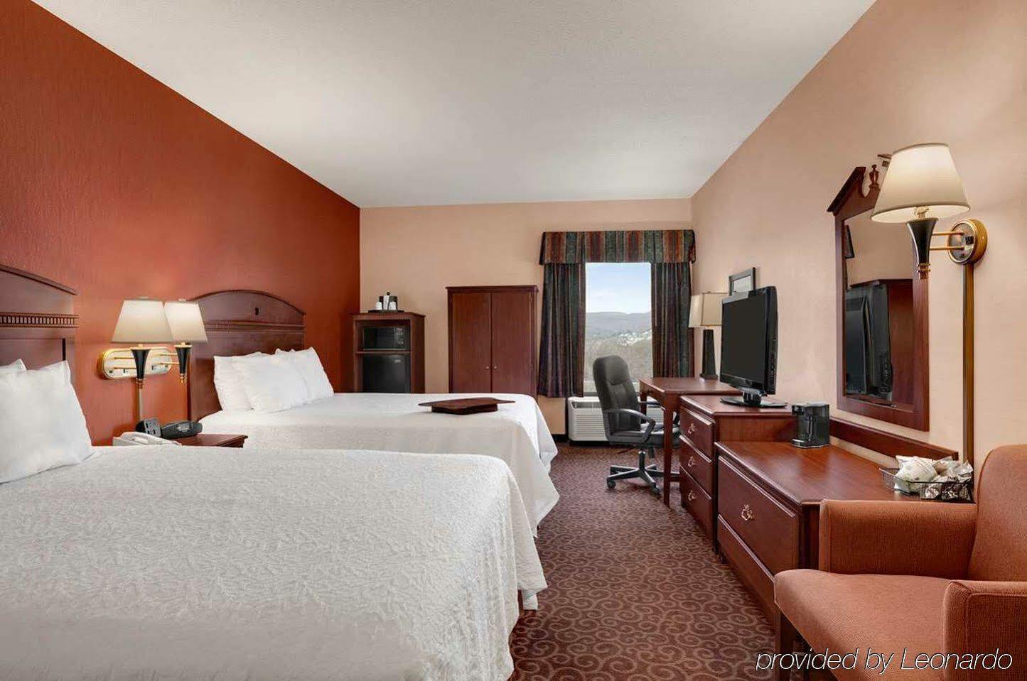 Hampton Inn Frostburg Esterno foto